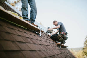 Local Roofers in Lake Wazeecha, WI